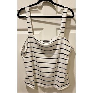 Plus Size Crop Top​​​​​​​​​​​